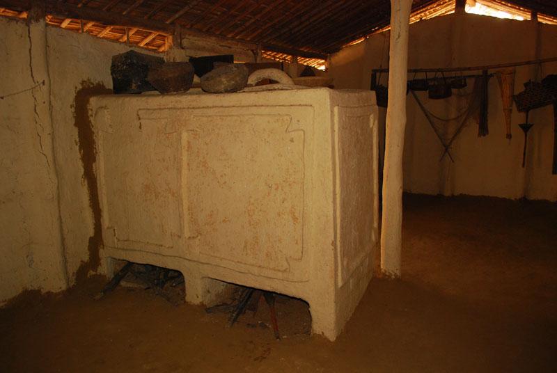 col-sm-4